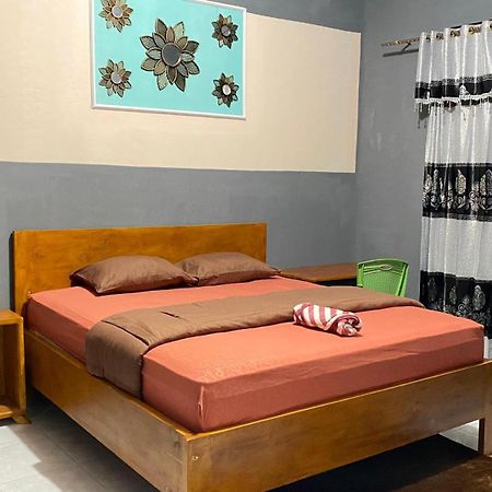 New Family Homestay Rinondoran Eksteriør bilde